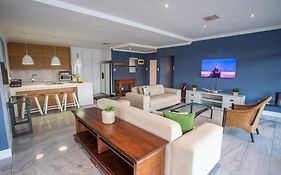Stay At The Point - Palatial Private Penthouse